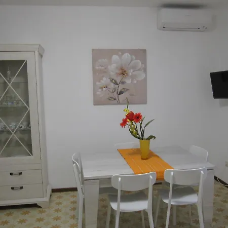 Very And Modern Close To The By Beahost Lejlighed *